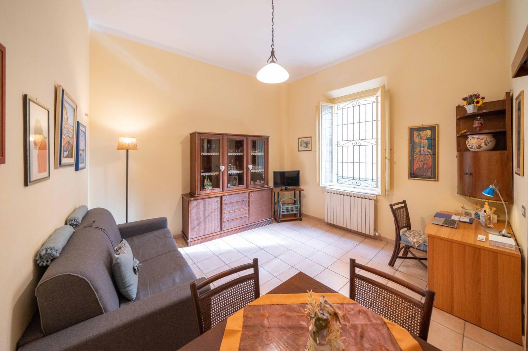 Nel Cuore Della Cittadina Termale Maison M&V Apartment Montecatini Terme Luaran gambar